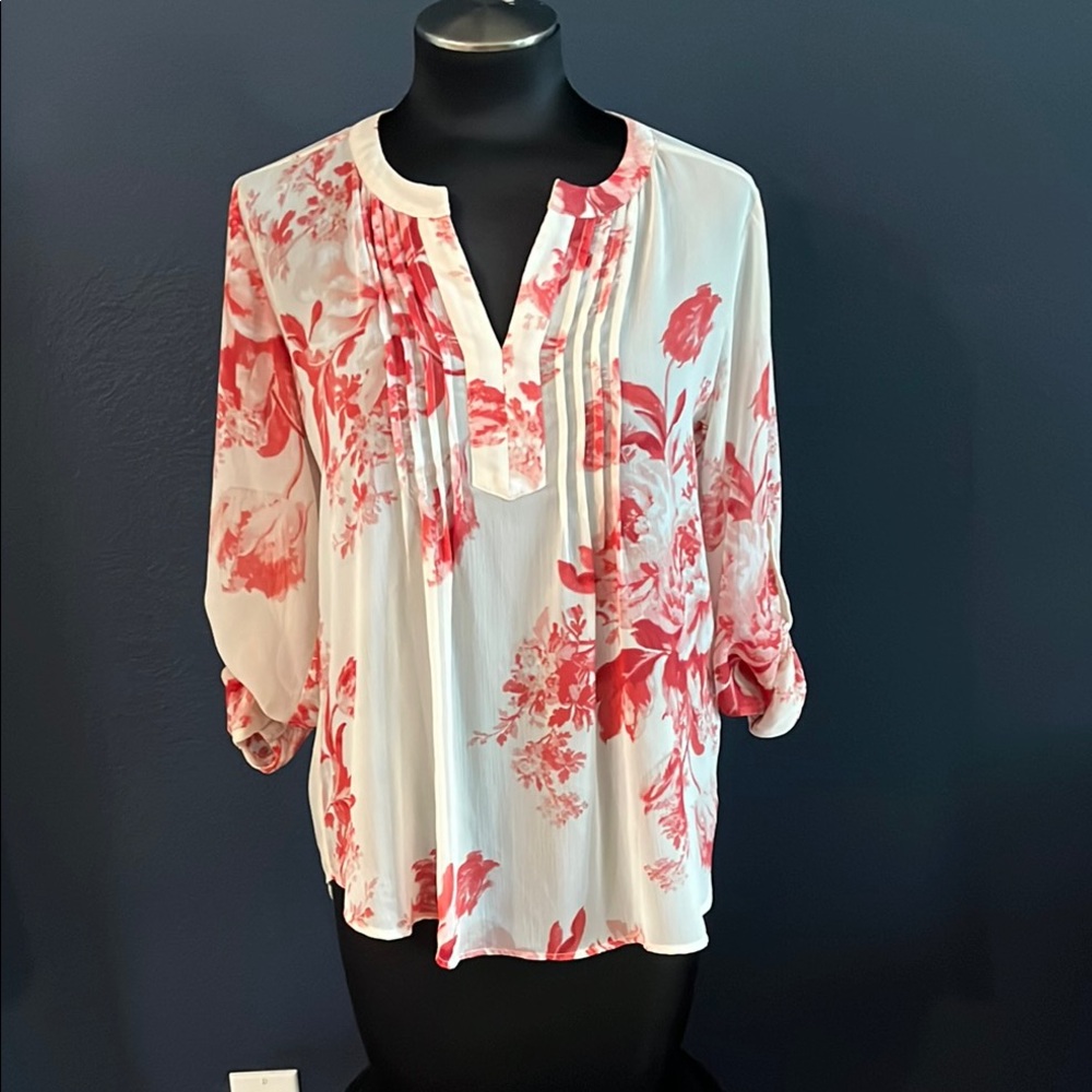 Creative Commune white red and pink floral print 3/4 sleeve blouse sz S small
